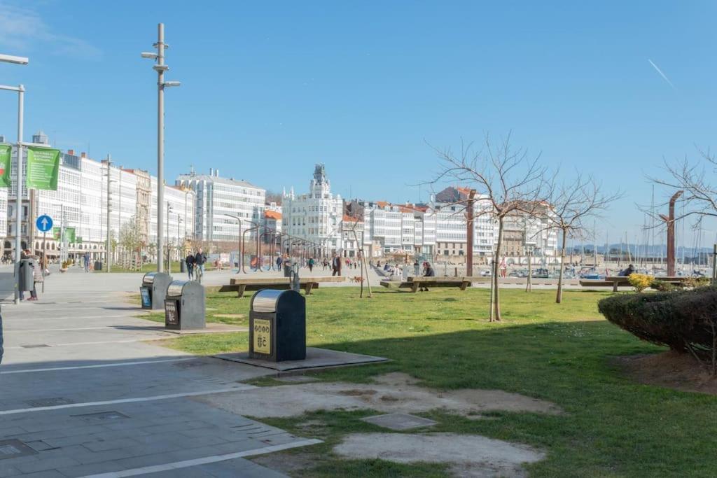 Apartamento Galeria En La Marina A Coruña Exterior foto